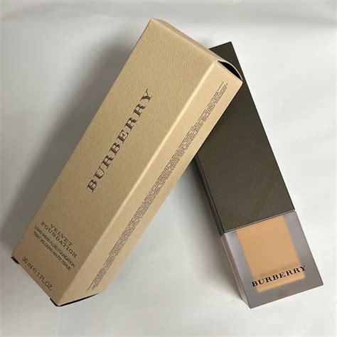 burberry velvet foundation trench 202|Burberry Velvet Foundation Long Wear Fluid Foundation.